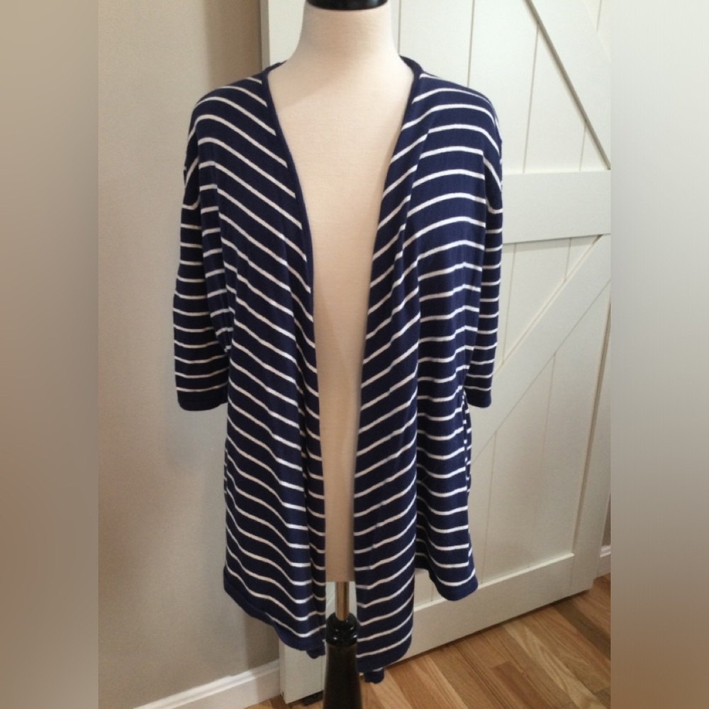 89th & Madison. Large, blue and white open cardigan.